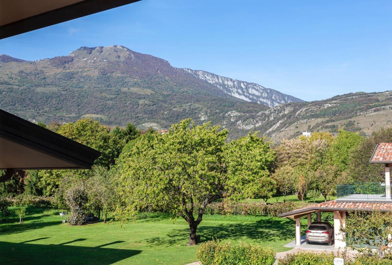 Casa Valcellina Hotel Ristorante Монтереале-Вальчеллина Экстерьер фото